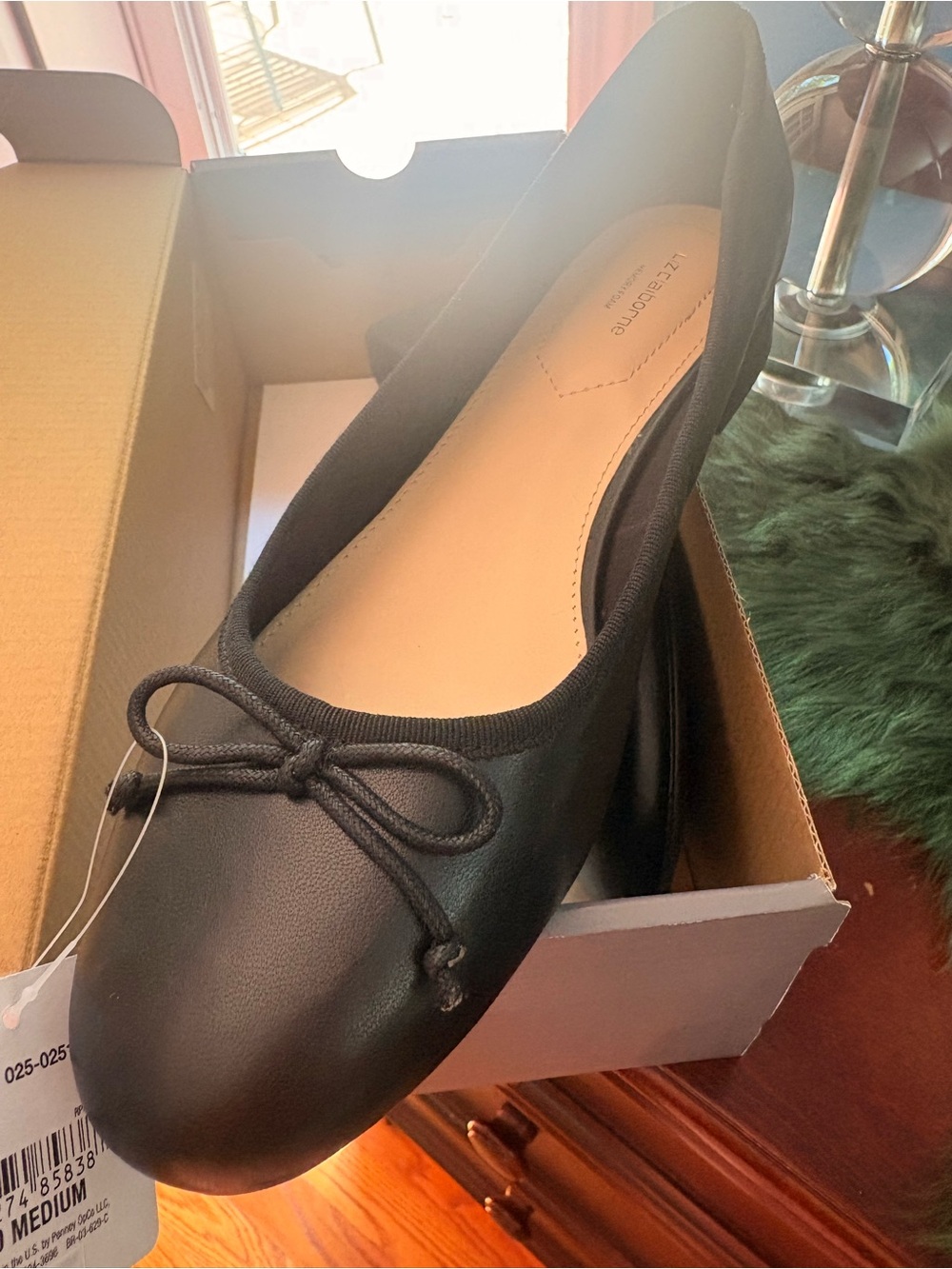 LC Lauren Conrad Black Ballet Flats with Bow Accent